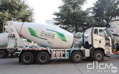 中集凌宇攪拌車大全 散裝粉物料運輸?shù)膶I(yè)解決方案